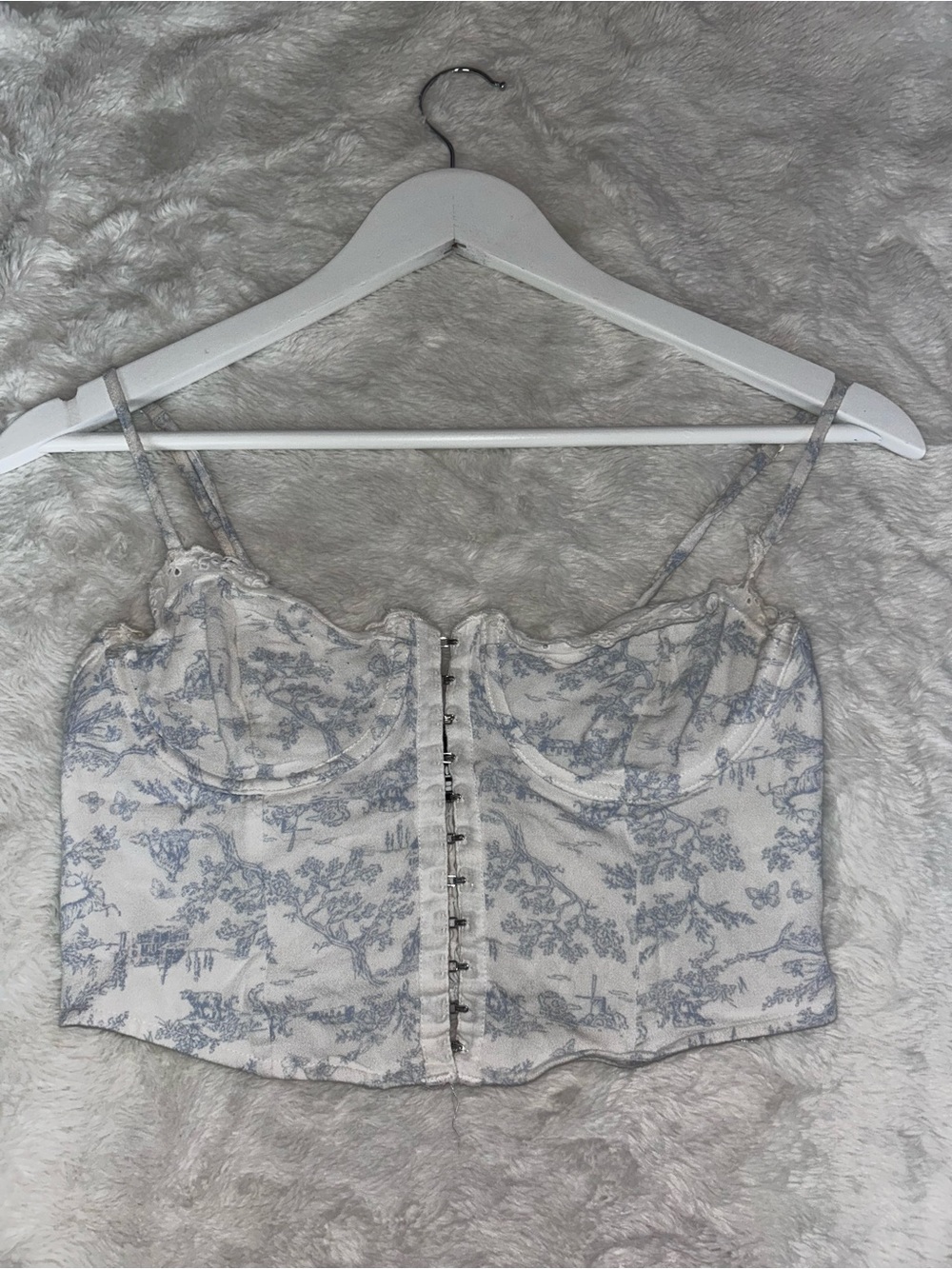 Edikted White & Light Blue Floral Hook-Front Corset Crop Top